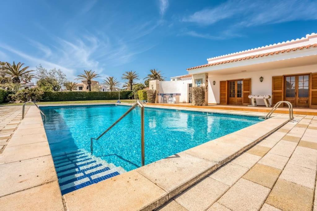 La Calma Espectacular Villa Con Jardin Y Piscina En Menorca S'Algar Luaran gambar