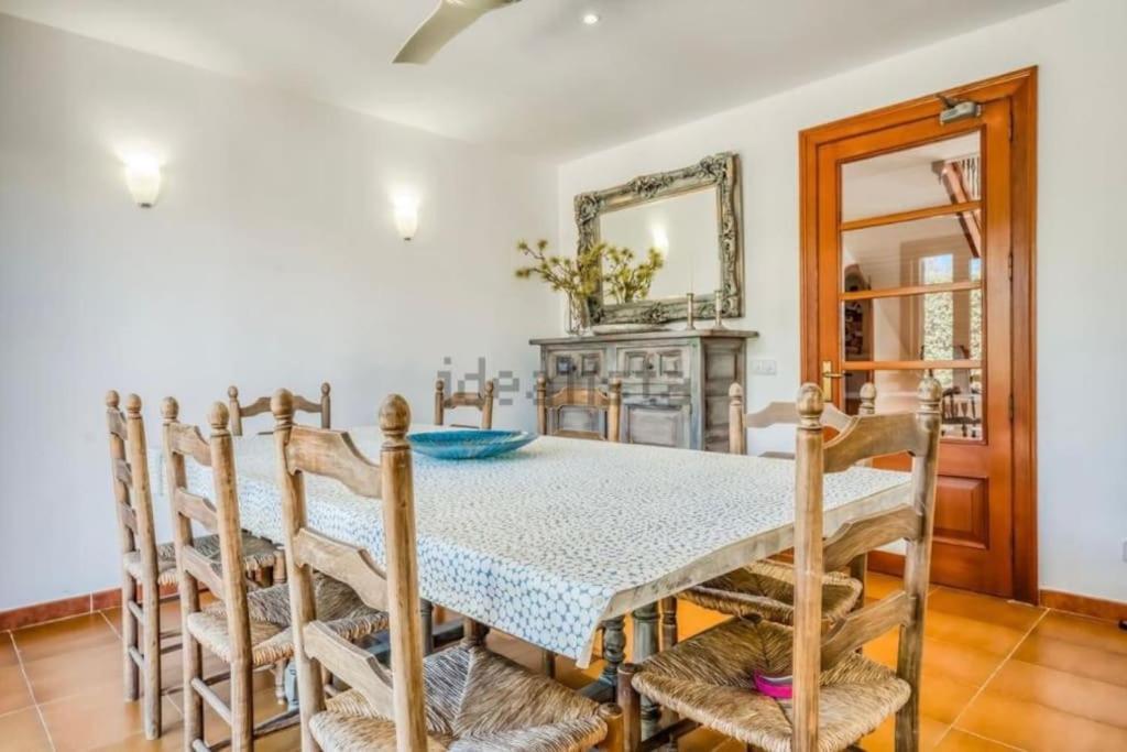 La Calma Espectacular Villa Con Jardin Y Piscina En Menorca S'Algar Luaran gambar